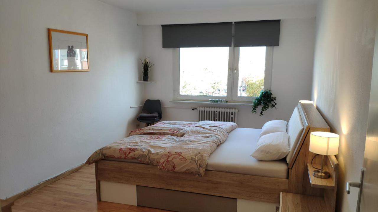 Zen Apartments - Geraumig Fur 4 - Zentral - Balkon - Netflix Karlsruhe Kültér fotó